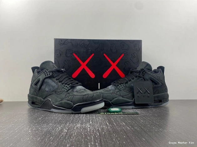 Vibrant KAWS JORDAN RETRO AIR 3862 4 930155 1027